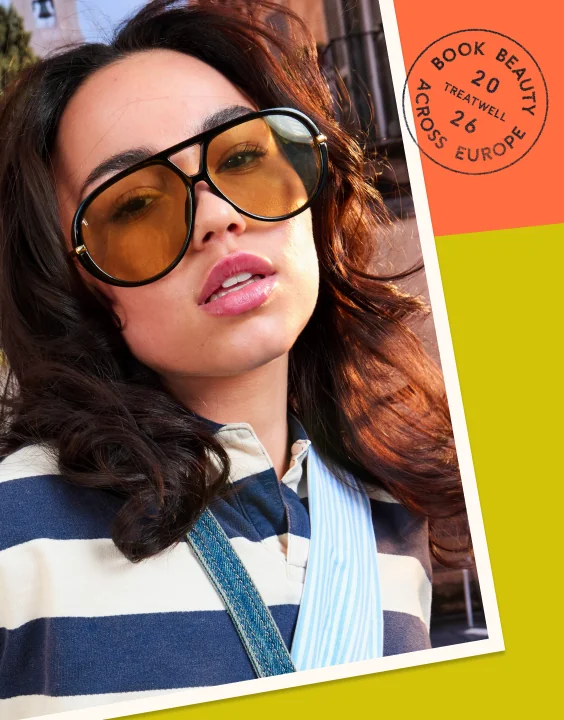 Cliente avec des lunettes de soleil et le tampon Treatwell « Book beauty across Europe 2026 »